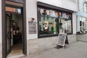 City Barber in burg
