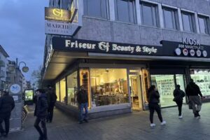 CJ Friseur-Beauty-Style