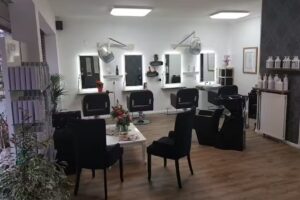 Claudia Ollmann’s Haircut