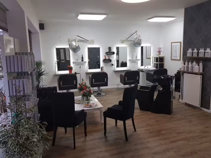 Claudia Ollmann&rsquo;s Haircut