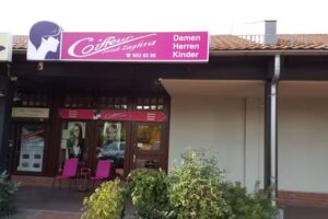 Coiffeur Farouk Zaghra