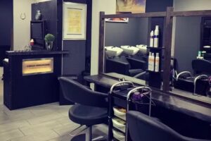 Coiffeur Haargefl&uuml;ster