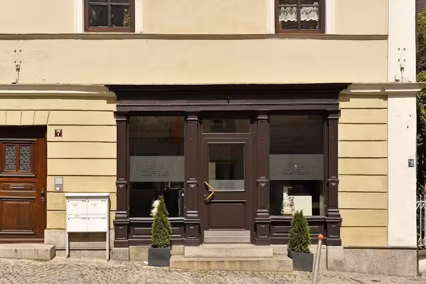 Coiffeur &Ouml;zg&uuml;r