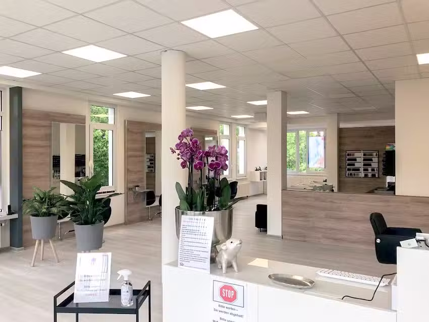 Coiffure Velly in Bad Waldsee | Dein Friseur &ndash; ohne Termine