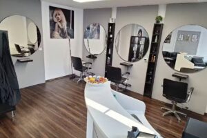 Coiffure Velly in Kressbronn | Dein Friseur mit und ohne Termine