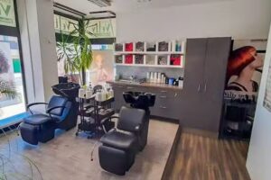 Coiffure Velly in Nellingen-Ostfildern | Dein Friseur ohne Termine