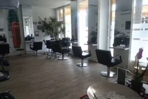 Contraste Haarstudio