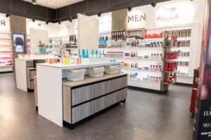 Cosmo Friseurzubeh&ouml;r und Friseurdienstleistungen Fachmarktzentrum Wolfsburg