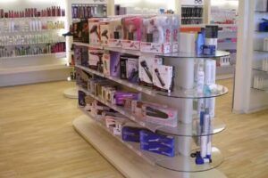 Cosmo Friseurzubeh&ouml;r und Friseurdienstleistungen Ring-Center Berlin