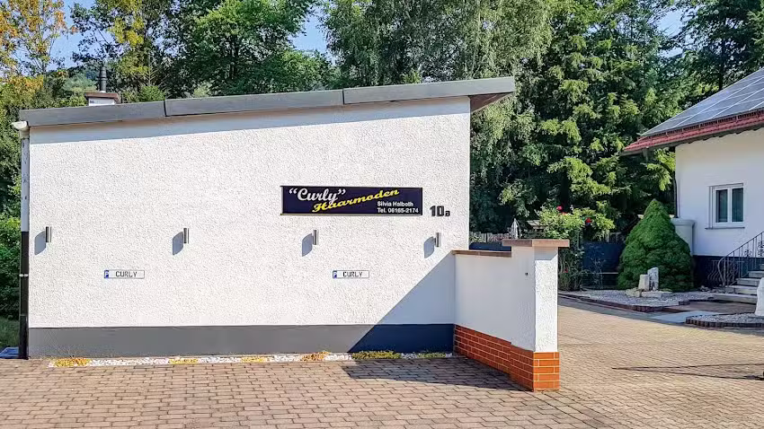 Curly Haarmoden Halboth