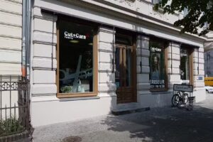 Cut & Care Family – Salon „Haarkosmetik“