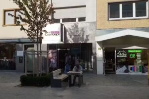 Cut & Color Concept by Michelle Kl&uuml;tsch