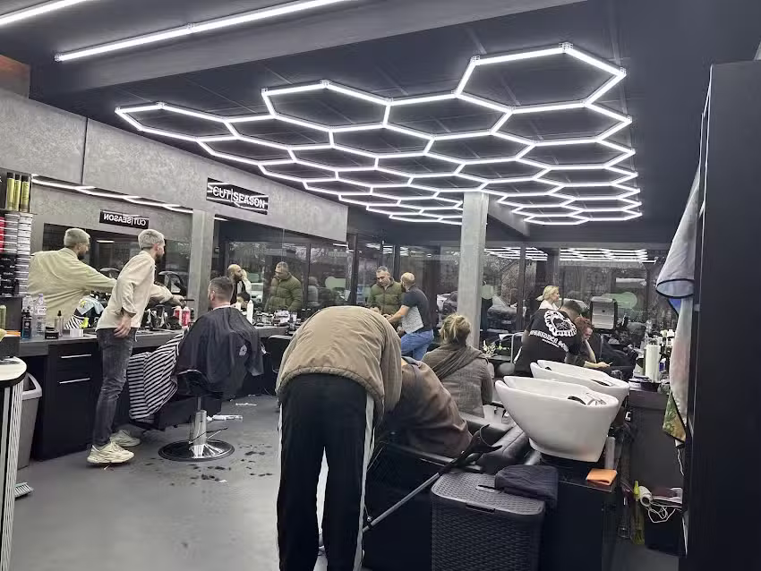 Cut Season &ndash; Ihre Friseure in Ottobrunn