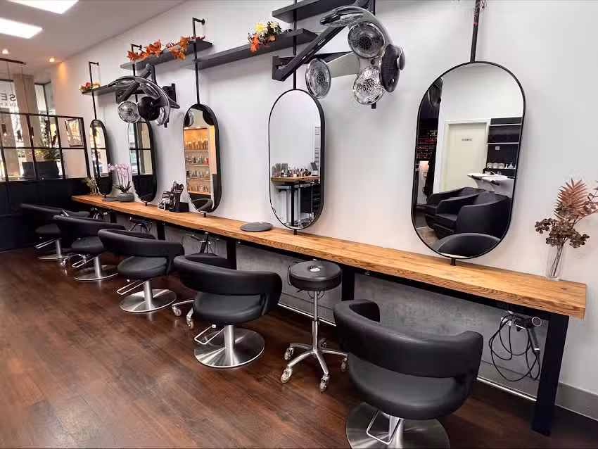 Cut & Style -Ihr Friseur