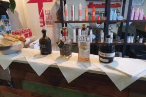 CutHairdrale by Nadine