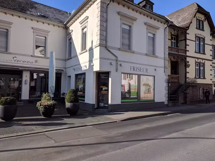 Cutting Crew &ndash; Cut&rsquo;n&rsquo;Color Bernkastel-Kues