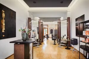 Cutwork Friseur
