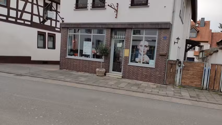 Damen-Herren Friseur Alcina Depot