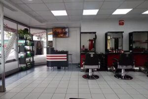 Damen- & Herrenfriseursalon Schick