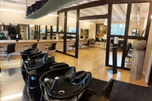Damen und Herren Friseur Milano