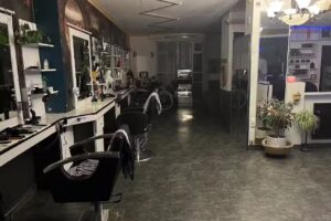 Deinstyledeinschnitt by Yunes