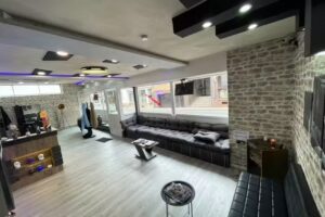 Deno&rsquo;s Barbersalon