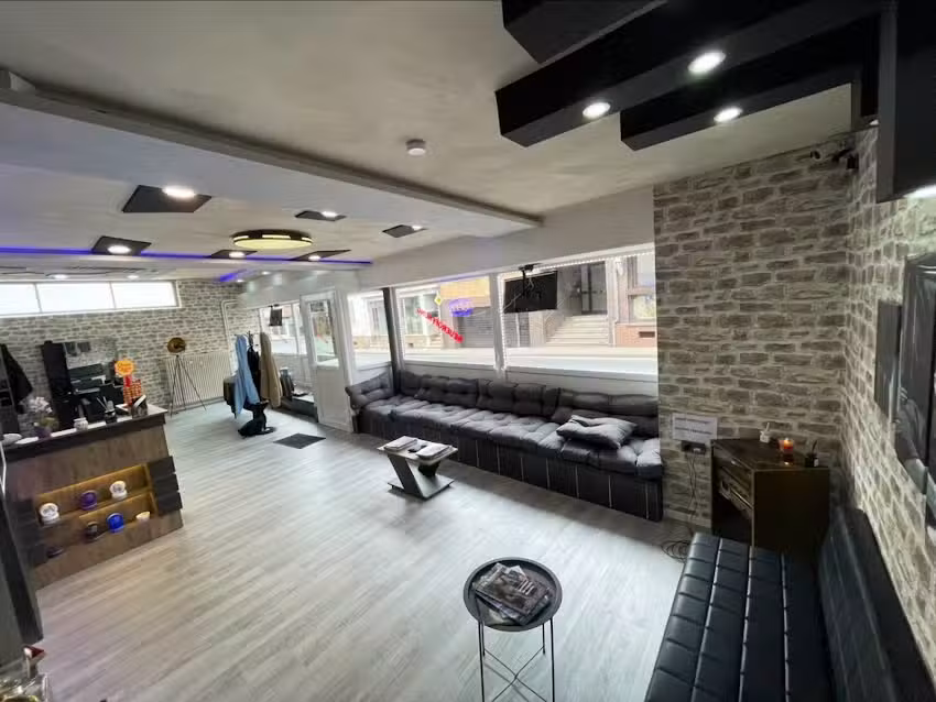 Deno&rsquo;s Barbersalon