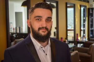 Der Friseur &ndash; Roding