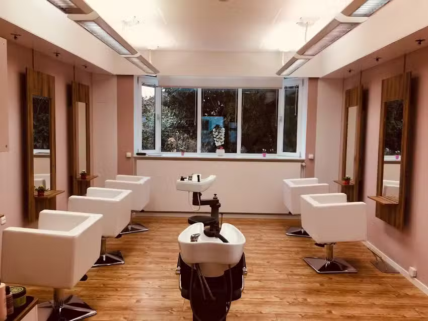 Der Friseur &ndash; WALTNER