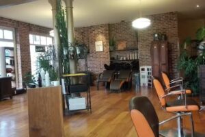 DER FRISEUR-WERK II-MARIA HENDEL