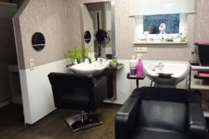 Der Friseurladen Agnes Schipke