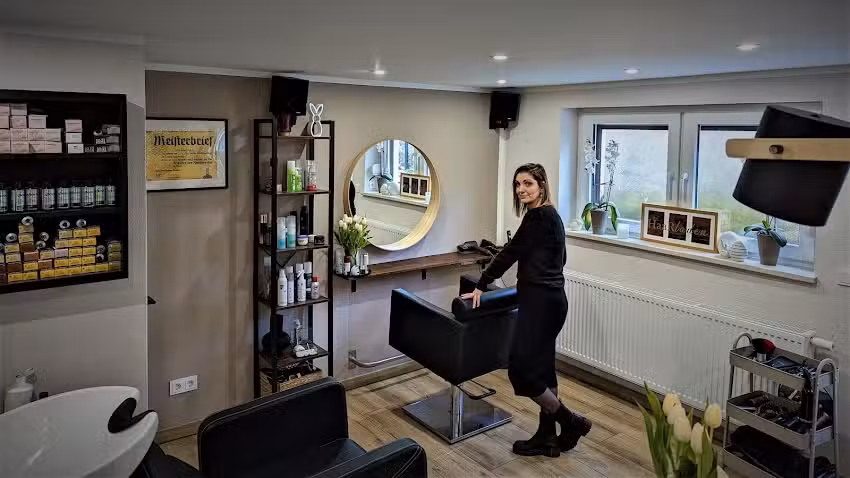 der Haarladen Kitty Fr&ouml;hlich