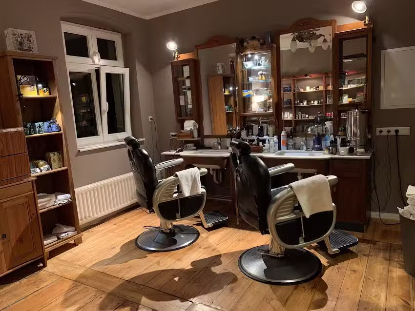 Der Schaumschl&auml;ger &ndash; Barbier