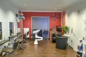 Der Schnitt &ndash; Haartrends by Helen & Lissy Mayer