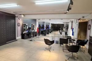 Diamonds Cut Friseursalon