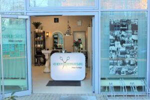 Die Haarmanufaktur Sina Lampe