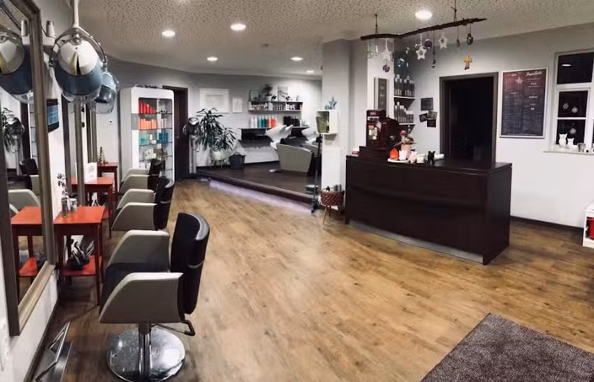 Die Haarschneiderei
