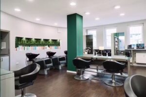 Die Ma&szlig;schneider