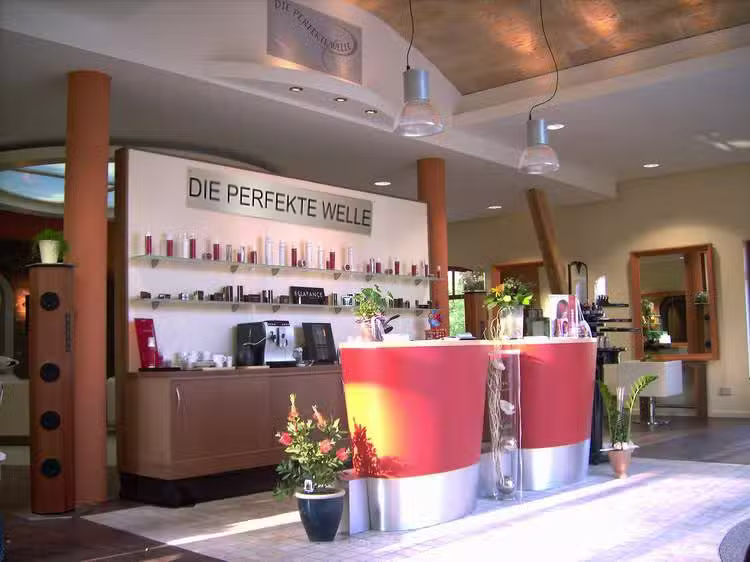 Die perfekte Welle Henning Plogstert