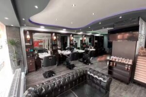 Dilly&lsquo;s Barber