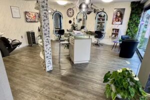 Diva Haarstudio by Süma