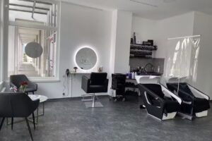 DK&rsquo;s Damen & Herren Friseur