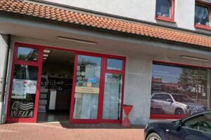 DOMINO Friseur & Shop GmbH & Co. KG