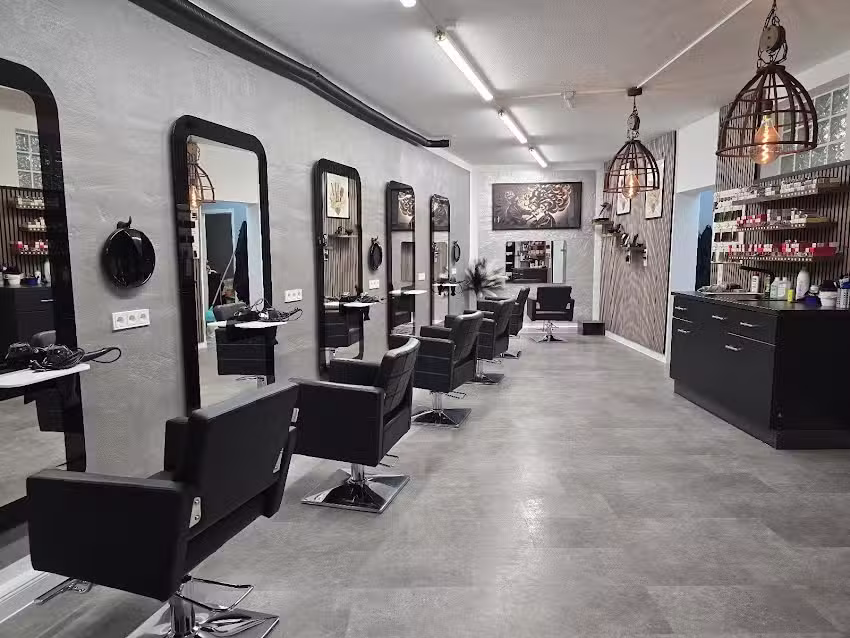 Dream Hair Lounge