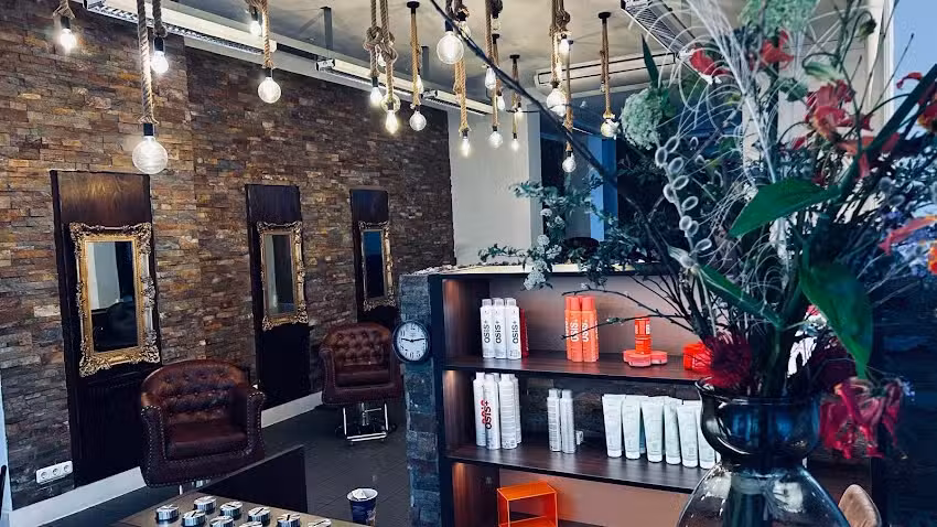 Edwards Scissorshands Friseursalon