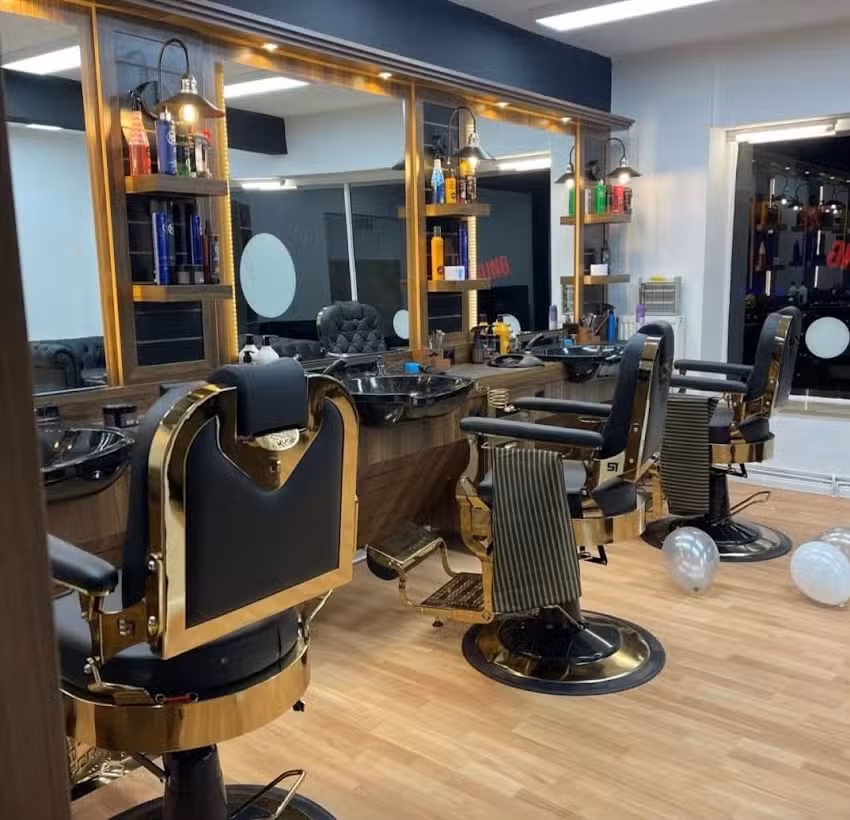 EF & AY CUT FRISEUR