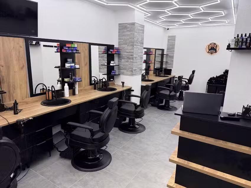 Egzon Herren Friseur