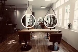 Ella Giunta Friseure