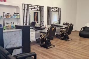 EMA HAIR LOUNGE