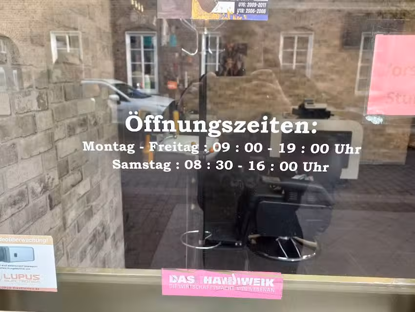 Fid&egrave;le Friseur